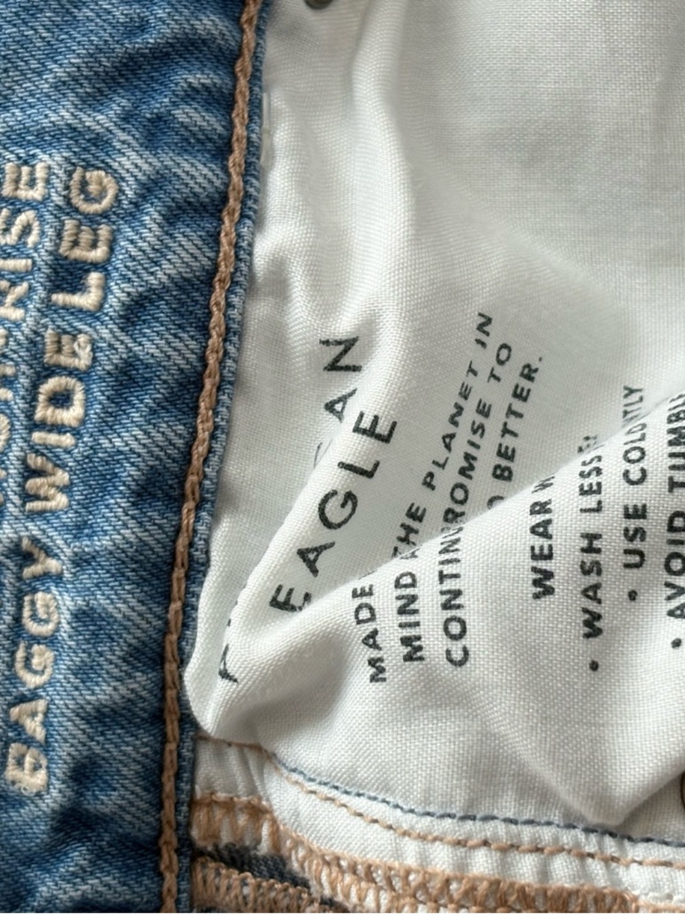 AE Dreamy Drapey Super High-Waisted Baggy Wide-Leg Jean - Picture 5 of 14